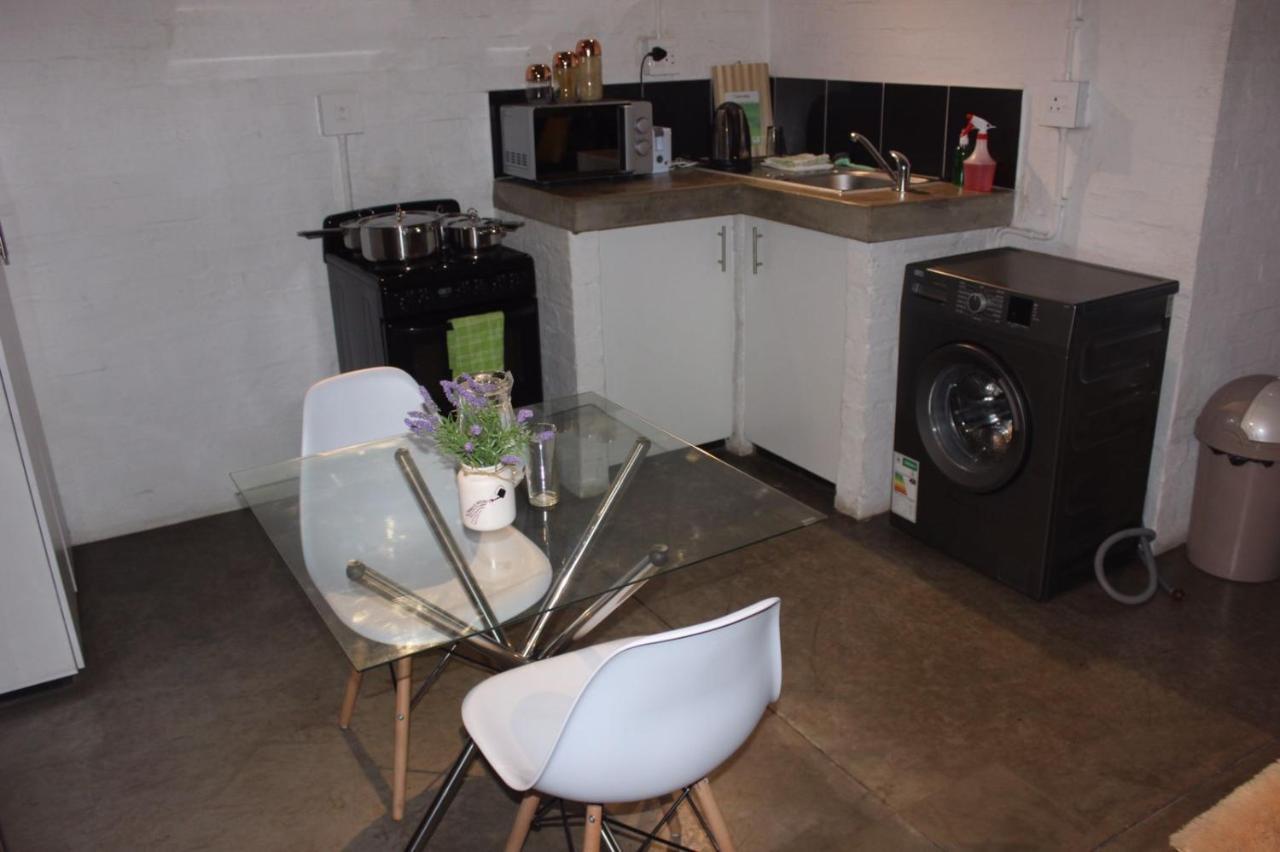Cozy Apartment In The Center Of Maboneng With Free Wifi Johannesburg Exterior photo
